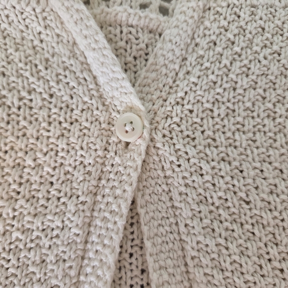 EUC American Eagle Women's Cream Crochet Knit Cardigan Sweater. Size L - Picture 4 of 8